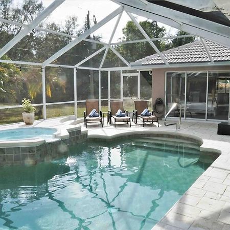 Peachland Getaway With Heated Pool And Tiki Bar Villa Yonkers Buitenkant foto